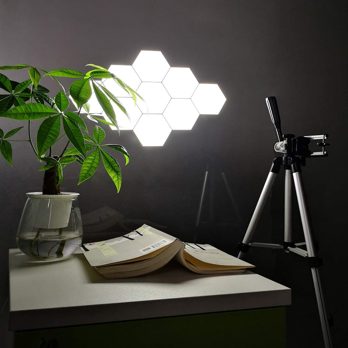 Lot de 6 Lampes LED Hexagonales Murales Modulables avec Télécommande - Éclairage Décoratif Sans Fil