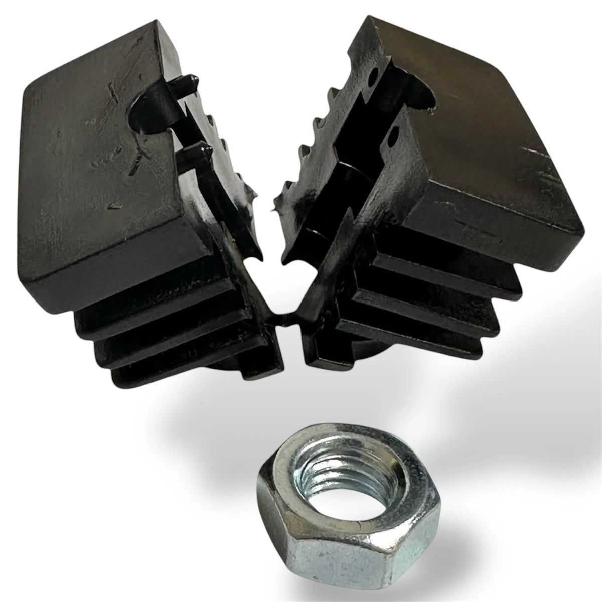 Embout carré a écrou M10 pour Pied de meuble - 20 pcs 30mmx30mm intérieur NOIR - SQES