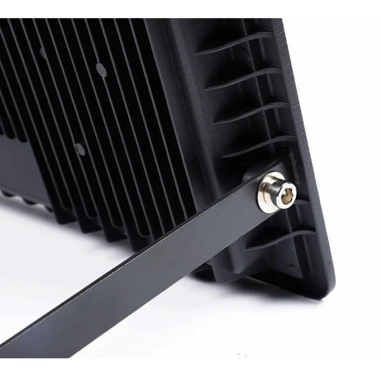 Projecteur LED 50W - 6500K, Luminaire Exterieur Pour Patio, Terrasse, Jardin, Garage, Usine - SQES