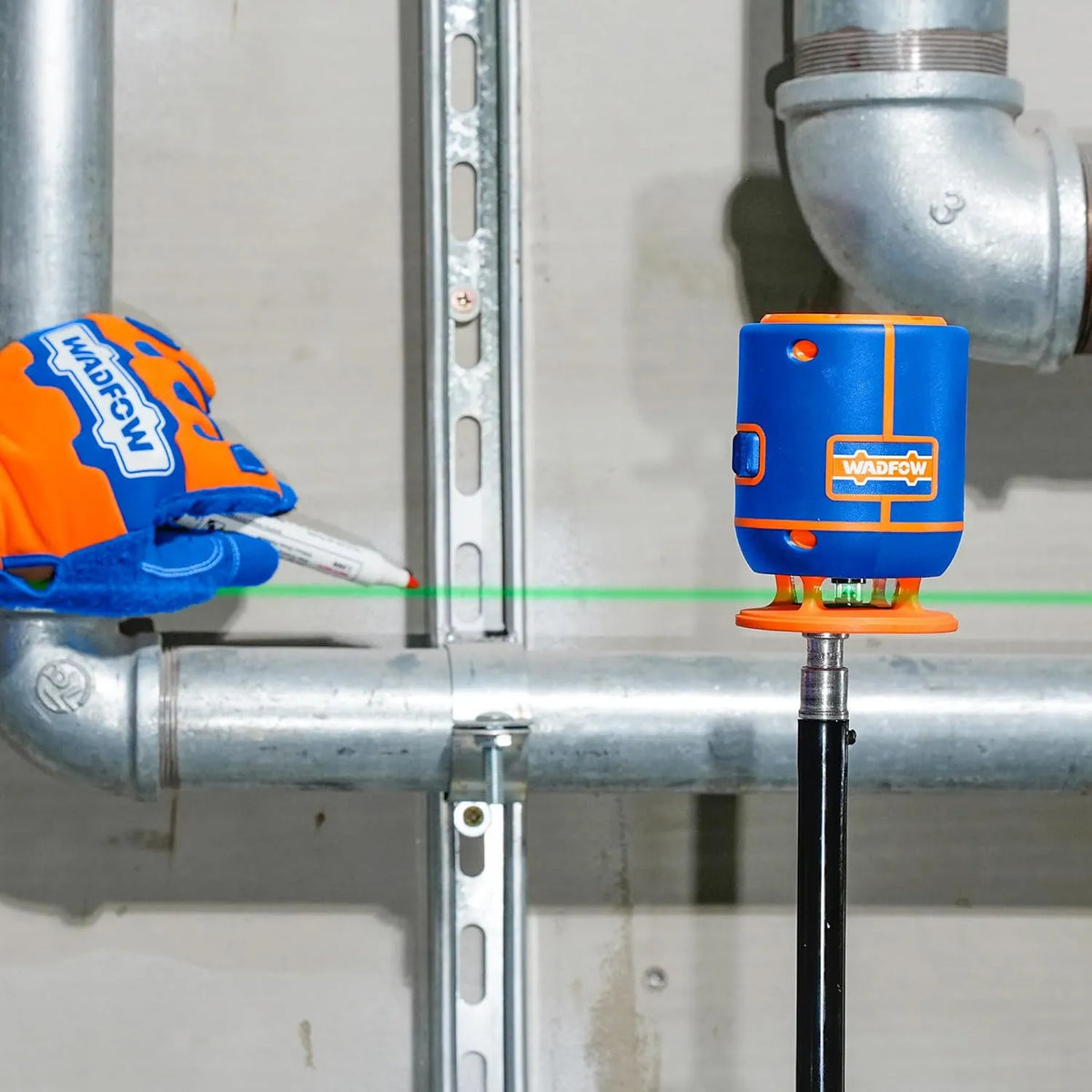 NIVEAU LASER 30M 4 LIGNES - SQES