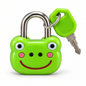 Mini cadenas BAGLOCK grenouille verte 23 mm, vu de face avec clé à tête verte sur fond blanc | SQES Tunisie
